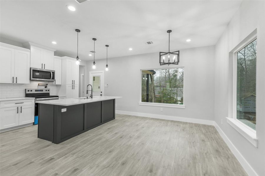 Furnished interior view inside a new home in , Willis (Image 6).