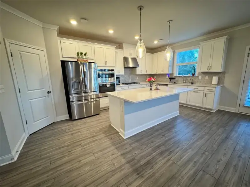 Furnished interior view inside a new home in Stratford Hills, Ball Ground (Image 9). Furnished interior view inside a new home in Stratford Hills, Ball Ground (Image 9).