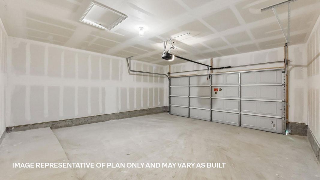 Spacious, unfurnished interior of a new home in Avery Centre, Round Rock (Image 50).