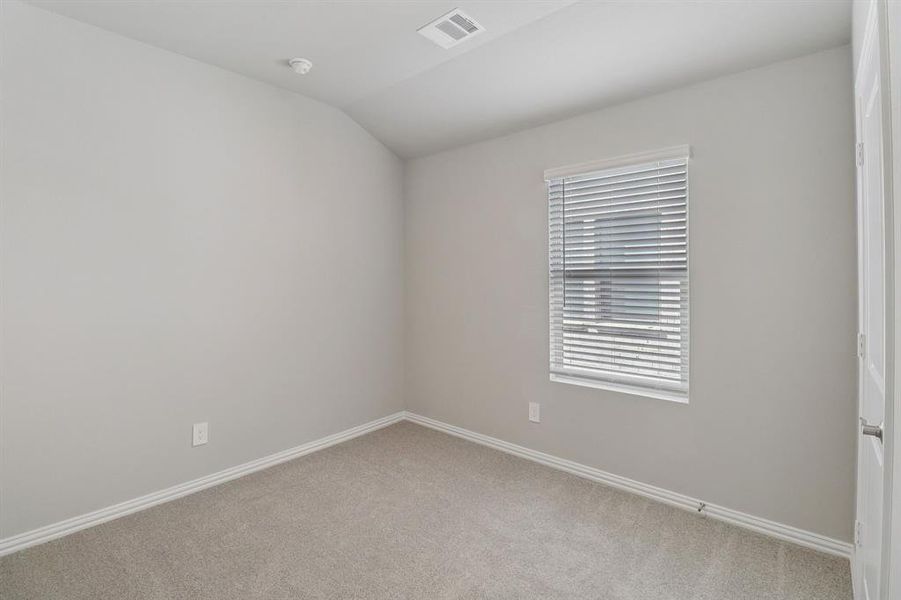 Spacious, unfurnished interior of a new home in Southridge - Signature Series, McKinney (Image 23). Spacious, unfurnished interior of a new home in Southridge - Signature Series, McKinney (Image 23).