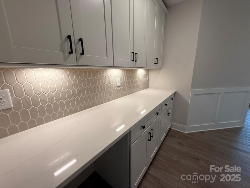Furnished interior view inside a new home in Robinson Oaks, Gastonia (Image 11).