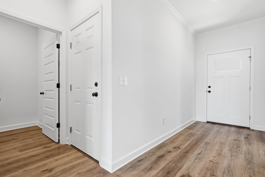 Spacious, unfurnished interior of a new home in , Crestview (Image 24).