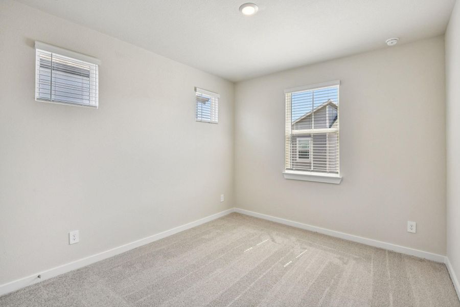 Photo is not of the actual home, but is an inspirational photo of builder’s model home and may depict options, furnishings, and/or decorator features that are not included Photo is not of the actual home, but is an inspirational photo of builder’s model home and may depict options, furnishings, and/or decorator features that are not included