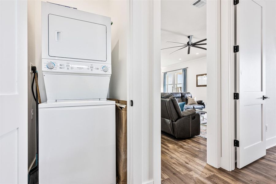 Furnished interior view inside a new home in , Bolivar Peninsula (Image 17).