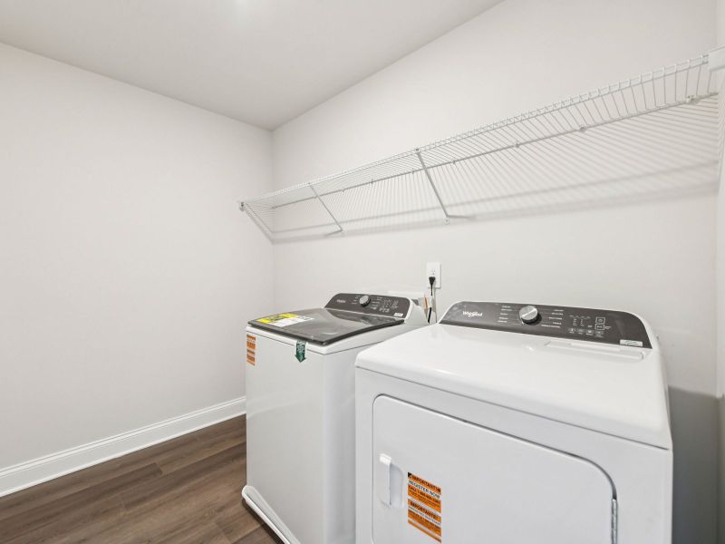 The Chatham floorplan with the Balanced White interior package.