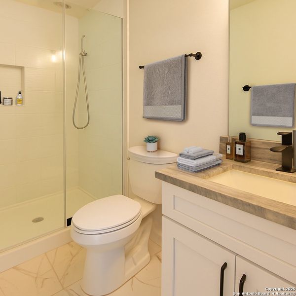 Furnished interior view inside a new home in , Canyon Lake (Image 5).