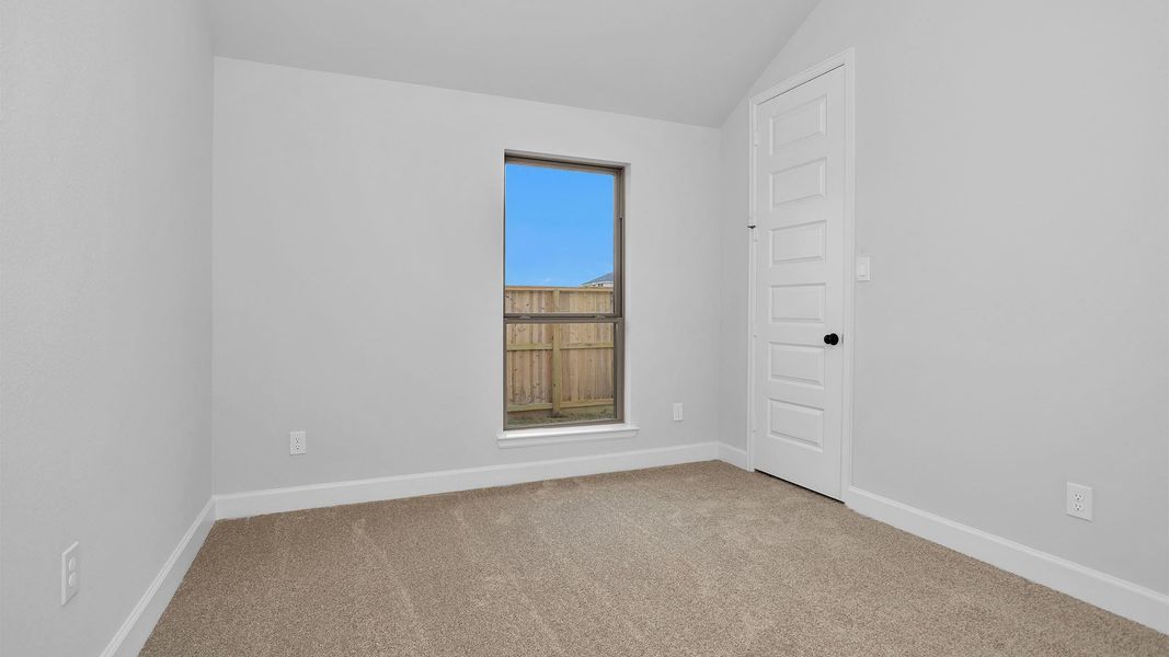 Spacious, unfurnished interior of a new home in StoneCreek Estates, Richmond (Image 6).