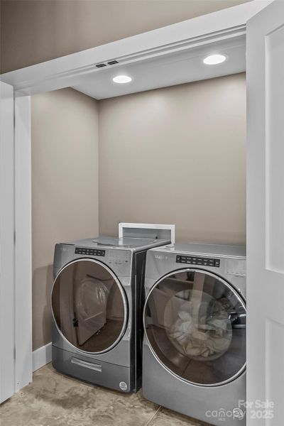 Image 44 of a home in .