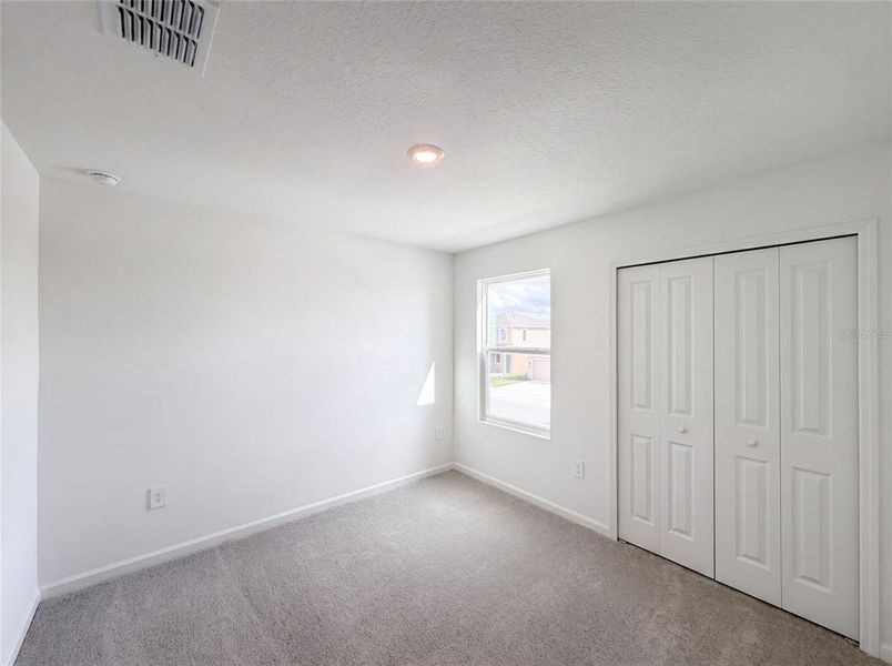 Spacious, unfurnished interior of a new home in Ranches at Lake Mcleod, Eagle Lake (Image 18).