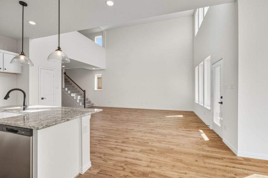 Spacious, unfurnished interior of a new home in Walden Pond, Forney (Image 21).