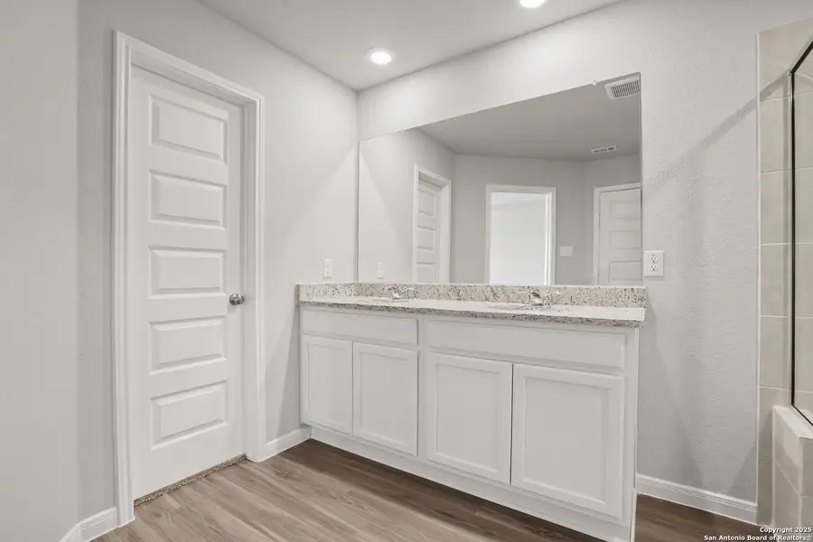 Furnished interior view inside a new home in Swenson Heights, Seguin (Image 9).