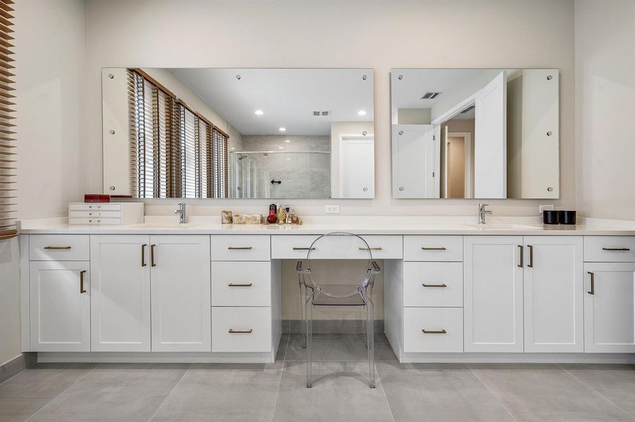 028-8124CrystalDownsAvenue-BocaRaton-FL- 028-8124CrystalDownsAvenue-BocaRaton-FL-