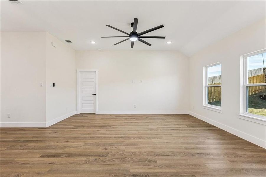 Spacious, unfurnished interior of a new home in , Fort Worth (Image 16). Spacious, unfurnished interior of a new home in , Fort Worth (Image 16).
