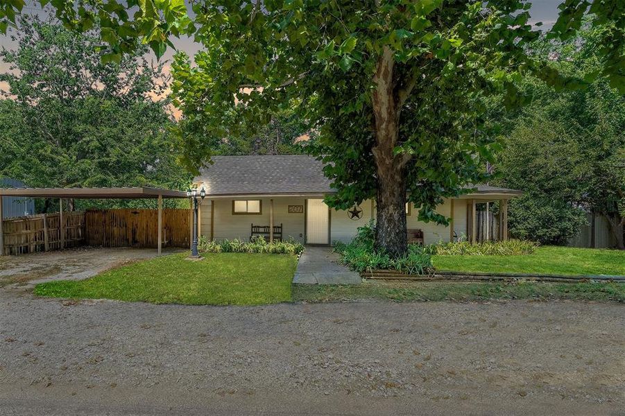 Front exterior of a new home in , Alvord, TX, highlighting curb appeal (Image 26).