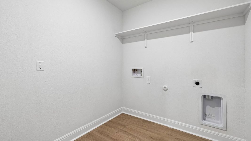 Spacious, unfurnished interior of a new home in Riverview, Georgetown (Image 24). Spacious, unfurnished interior of a new home in Riverview, Georgetown (Image 24).