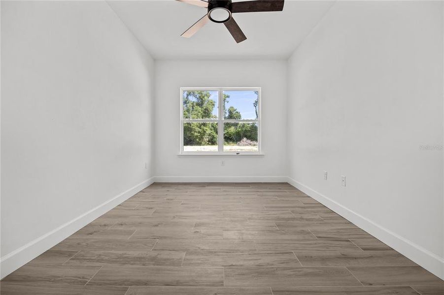 Spacious, unfurnished interior of a new home in , Gainesville (Image 24).