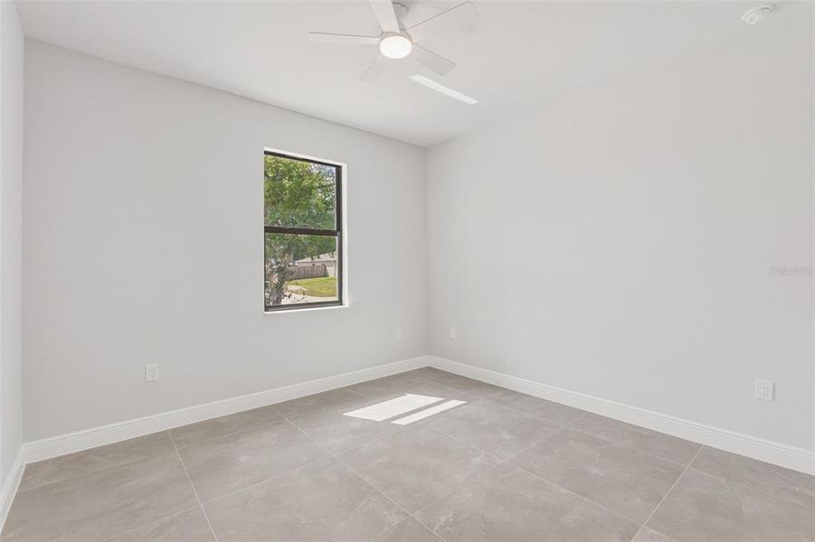 Spacious, unfurnished interior of a new home in , North Port (Image 21).