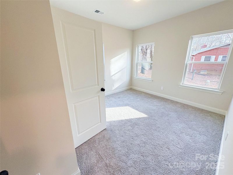 Spacious, unfurnished interior of a new home in , Statesville (Image 13).