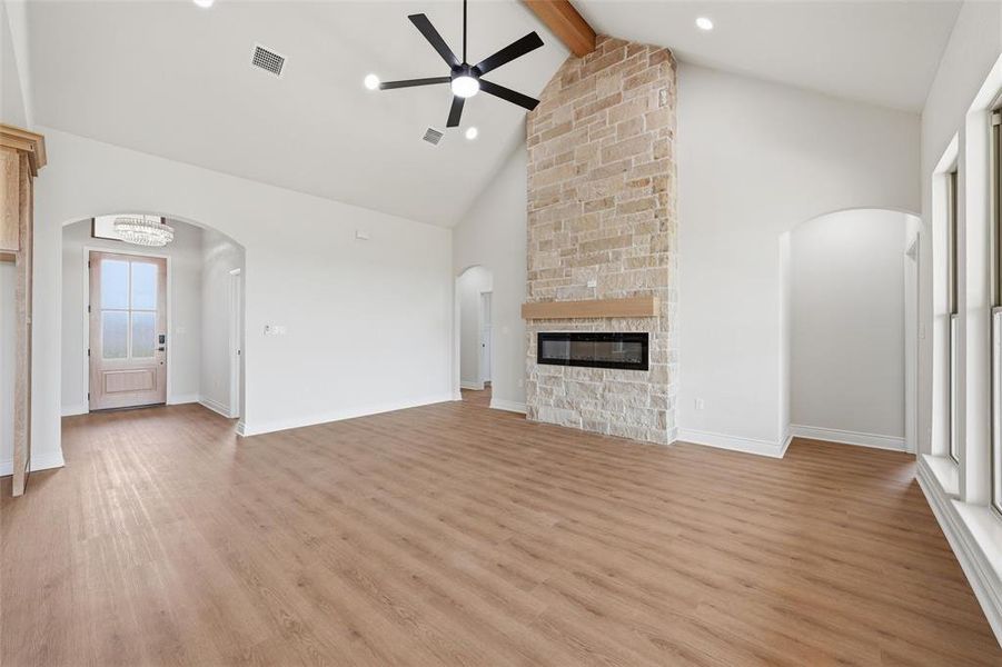 Spacious, unfurnished interior of a new home in , Hewitt (Image 36). Spacious, unfurnished interior of a new home in , Hewitt (Image 36).