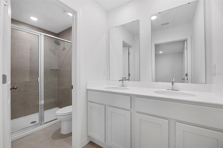 Furnished interior view inside a new home in Delaney Reserve, Deland (Image 7). Furnished interior view inside a new home in Delaney Reserve, Deland (Image 7).