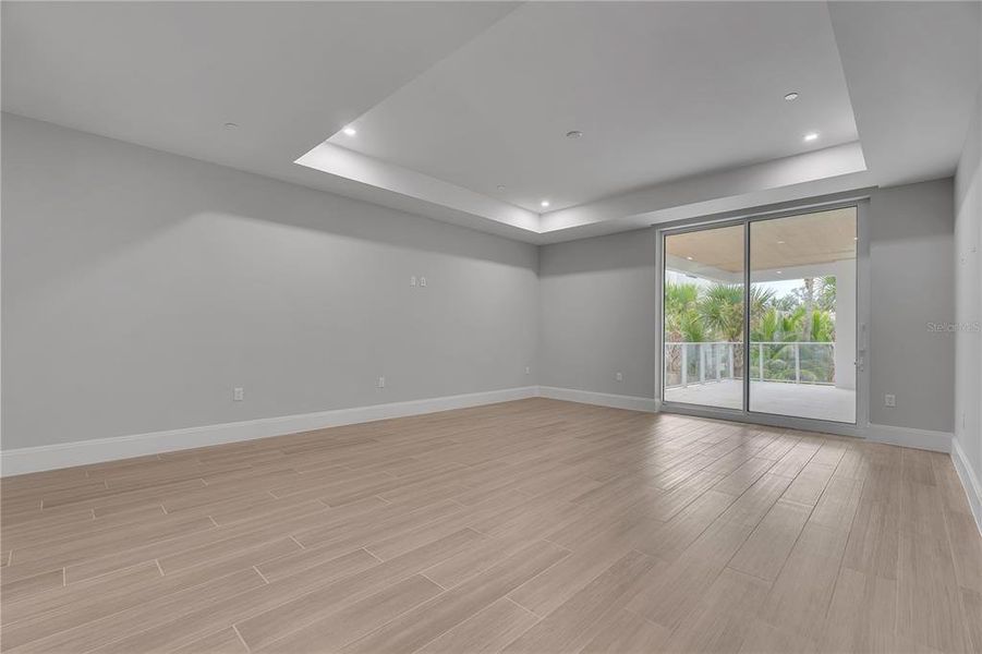 Spacious, unfurnished interior of a new home in , Sarasota (Image 38). Spacious, unfurnished interior of a new home in , Sarasota (Image 38).