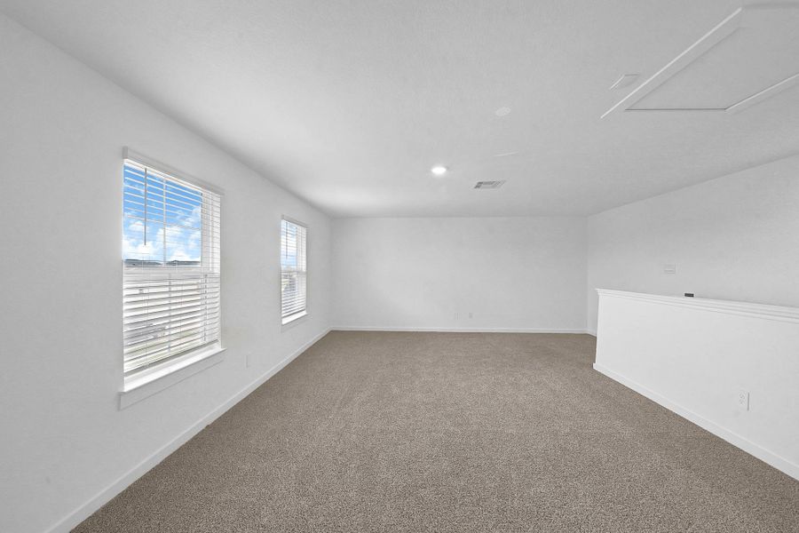 Spacious, unfurnished interior of a new home in Holly Ridge, Rosenberg (Image 12). Spacious, unfurnished interior of a new home in Holly Ridge, Rosenberg (Image 12).