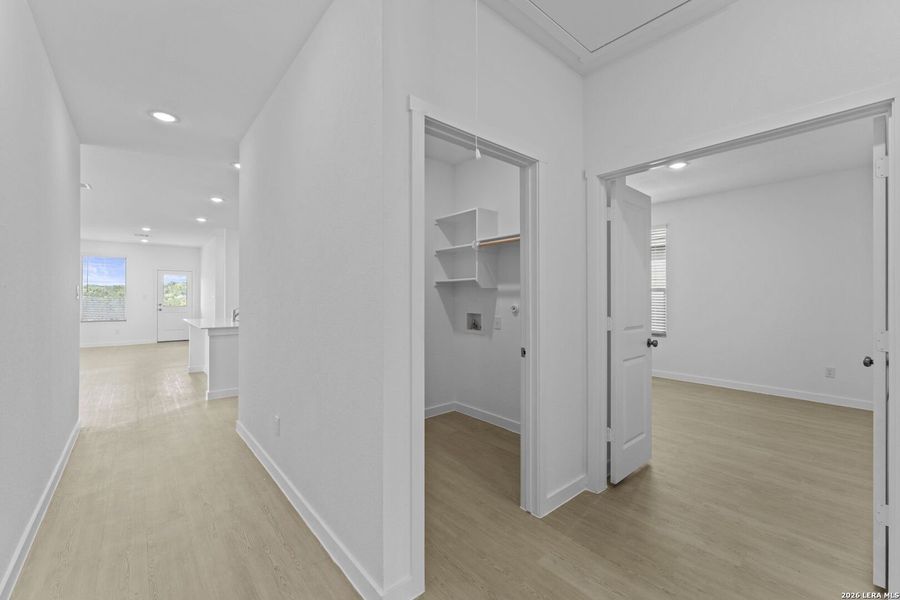 Spacious, unfurnished interior of a new home in Waterwheel, San Antonio (Image 12).