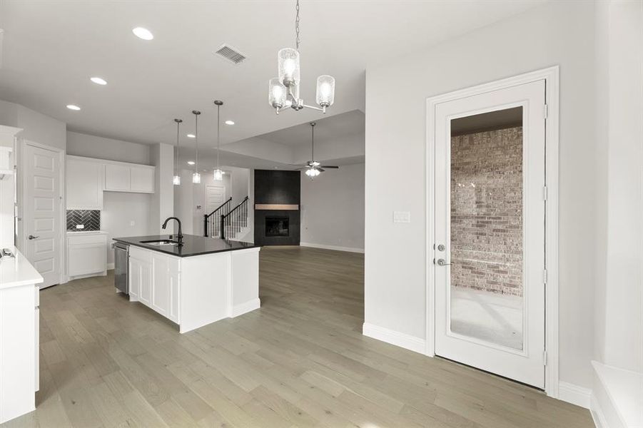 11_13. 3301 Agnew - Nook (2)