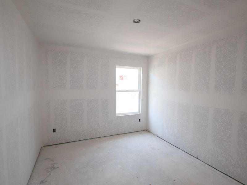 Spacious, unfurnished interior of a new home in Magnolia Ridge, Magnolia (Image 9).