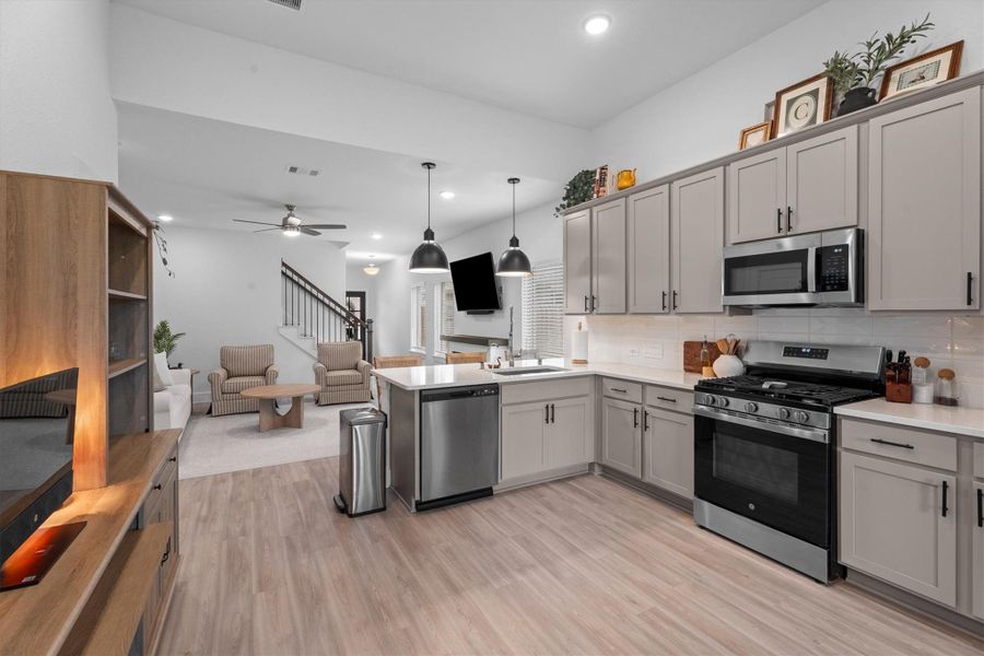 Furnished interior view inside a new home in Sorella, Tomball (Image 17).