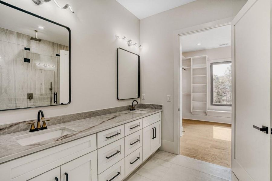 Furnished interior view inside a new home in , Lawrenceville (Image 12).