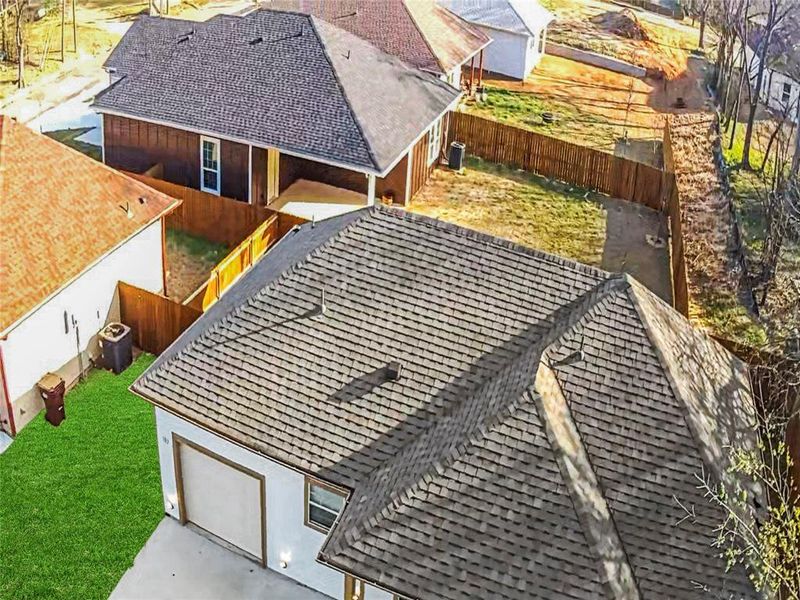 Exterior details and patio area of a home in , Bonham (Image 17).