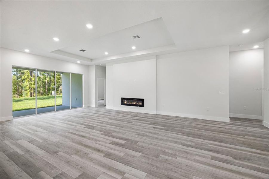 Spacious, unfurnished interior of a new home in , Ocala (Image 26).