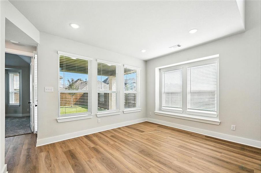 813StoneGroveRdLINCR017 813StoneGroveRdLINCR017