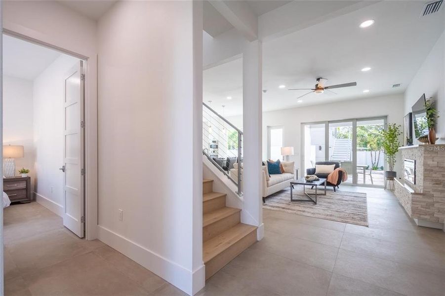 Furnished interior view inside a new home in , Sarasota (Image 14).