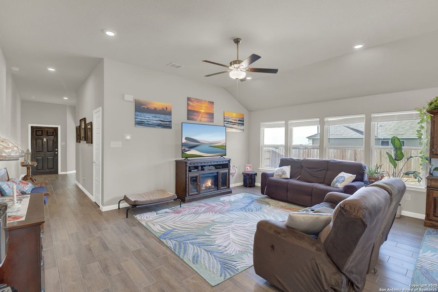 Furnished interior view inside a new home in Chaparral Ranch, Floresville (Image 13).
