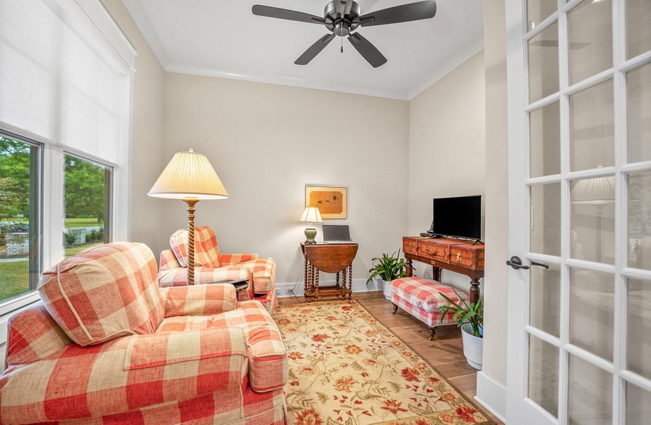 Furnished interior view inside a new home in , Beaufort (Image 47).