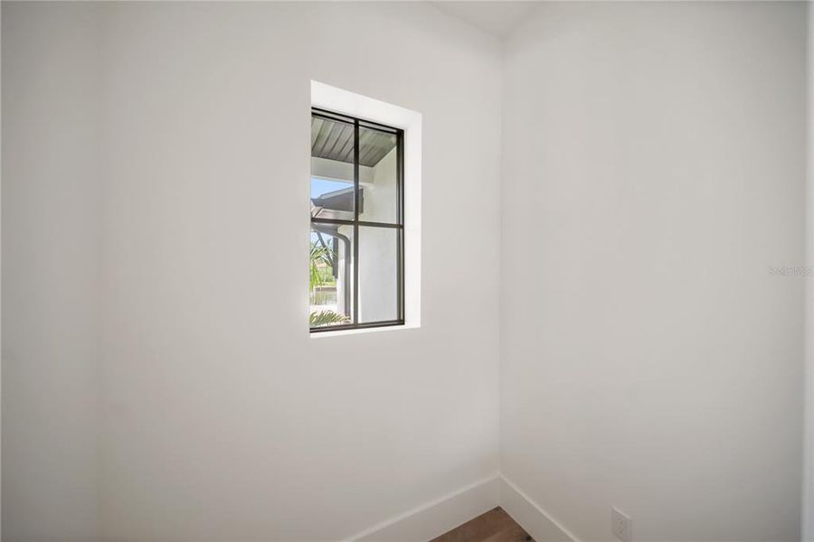 Spacious, unfurnished interior of a new home in , Longboat Key (Image 23). Spacious, unfurnished interior of a new home in , Longboat Key (Image 23).