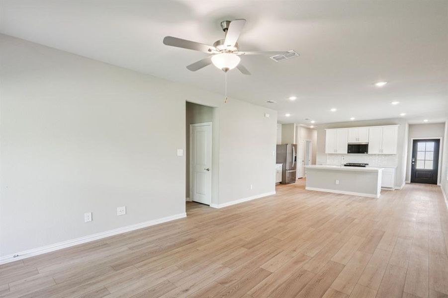 Photo is not of the actual home, but is an inspirational photo of builder’s model home and may depict options, furnishings, and/or decorator features that are not included.