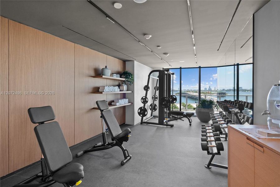 Community amenities in , Miami (Image 96). Community amenities in , Miami (Image 96).