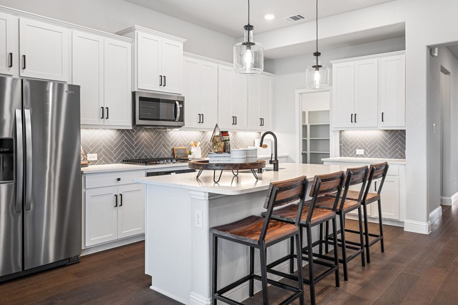Representative furnished interior of a home built from the Rainier by Beazer Homes in Cottonwood, Dorchester (Image 6). Representative furnished interior of a home built from the Rainier by Beazer Homes in Cottonwood, Dorchester (Image 6).