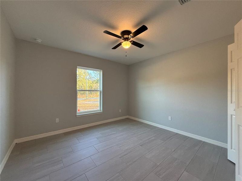 Spacious, unfurnished interior of a new home in , Dunnellon (Image 15).