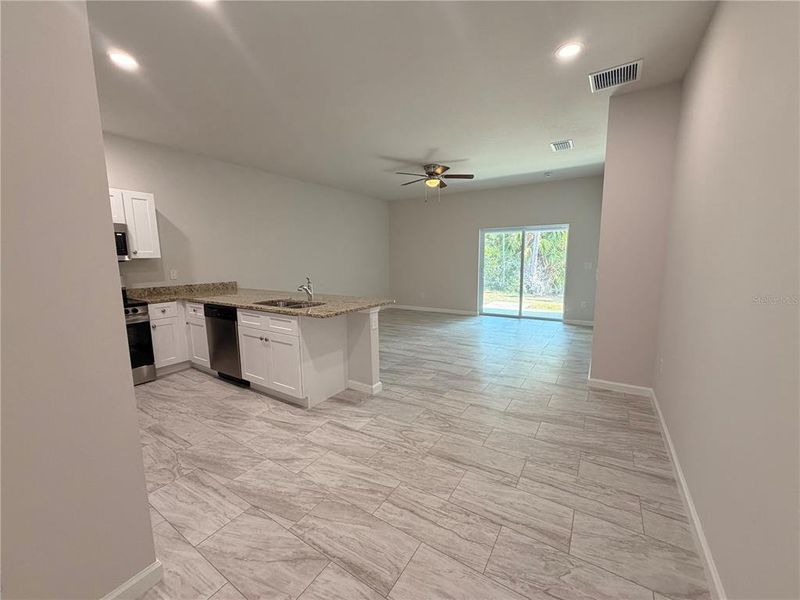 Spacious, unfurnished interior of a new home in , Port Charlotte (Image 20). Spacious, unfurnished interior of a new home in , Port Charlotte (Image 20).