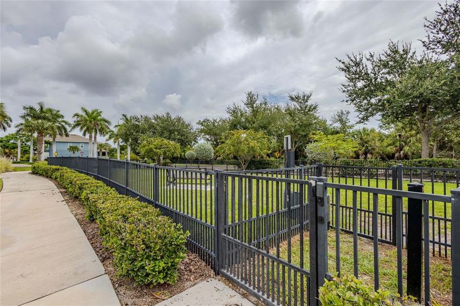 Community amenities in , Ruskin (Image 50).