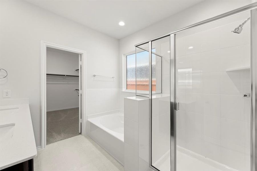 15. 3709 Jade - Bath