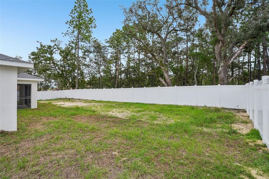 Exterior details and patio area of a home in , Ocala (Image 27).