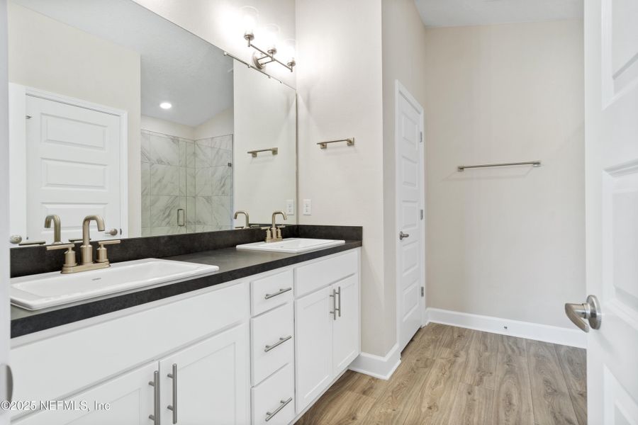 Furnished interior view inside a new home in Summerglen, Jacksonville (Image 3). Furnished interior view inside a new home in Summerglen, Jacksonville (Image 3).