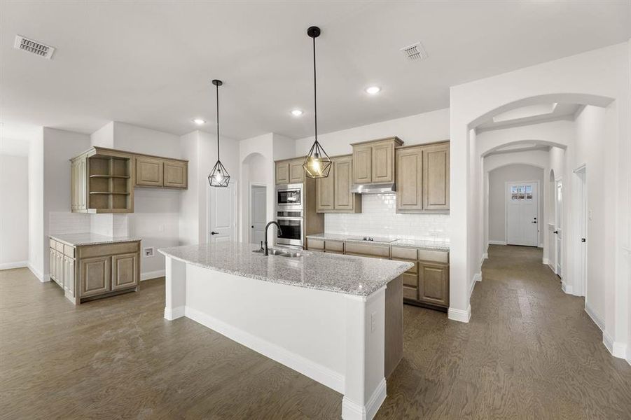 713 Seahawk-Kitchen-2