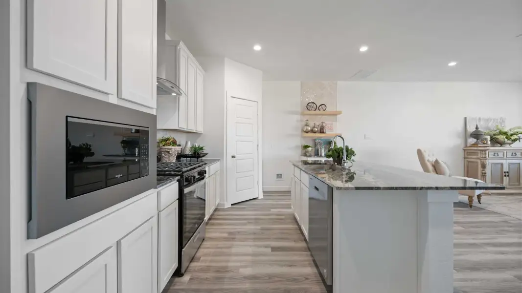 Representative furnished interior of a home built from the Arlo by D.R. Horton in Alexander Townhomes, Pearland (Image 6). Representative furnished interior of a home built from the Arlo by D.R. Horton in Alexander Townhomes, Pearland (Image 6).