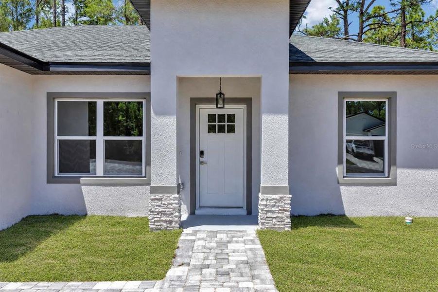 Exterior details and patio area of a home in , Citrus Springs (Image 3). Exterior details and patio area of a home in , Citrus Springs (Image 3).